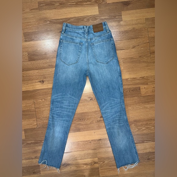 High Rise Women's Blue Jeans - Picture 5 of 6